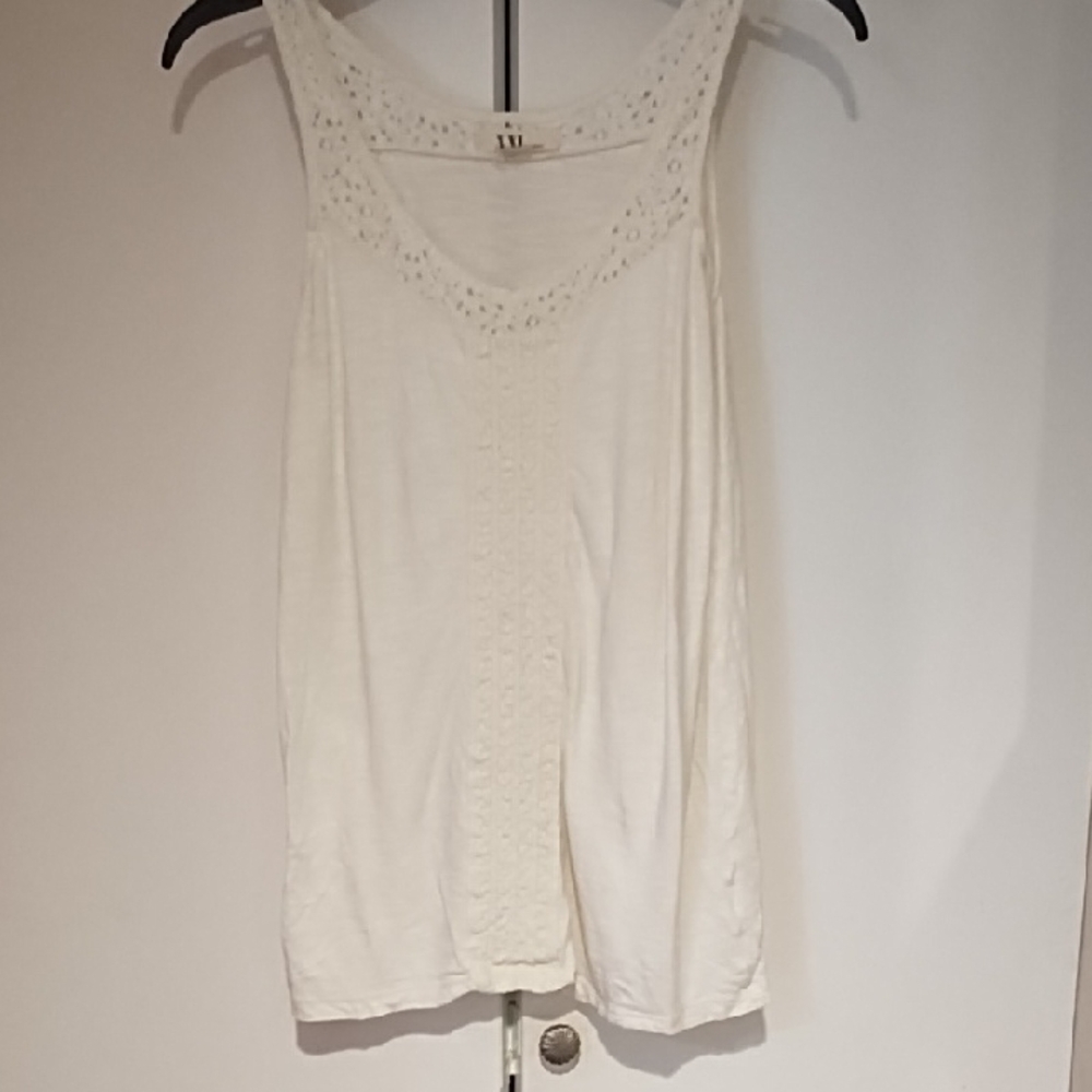 Cream Sleeveless Tank Top with Relaxed Fit